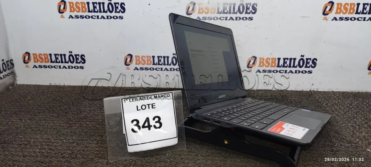 LOTE 343 - 01 NOTEBOOK 2GB DE MEMÓRIA, 16GB E.MMC TELA 11.6’’ LINHA CONNECT MARCA SAMSUNG SEM FONTE. (NO ESTADO) ATENÇÃO! FAZER A VISITAÇÃO ANTES DE ARREMATAR, NÃO SABEMOS SE FUNCIONA, LEILÃO NÃO TEM GARANTIA E NEM DEVOLUÇÃO, SUJEITO A POSSÍVEIS AVARIAS VISÍVEIS/OCULTAS E/OU AUSÊNCIA DE COMPONENTES.