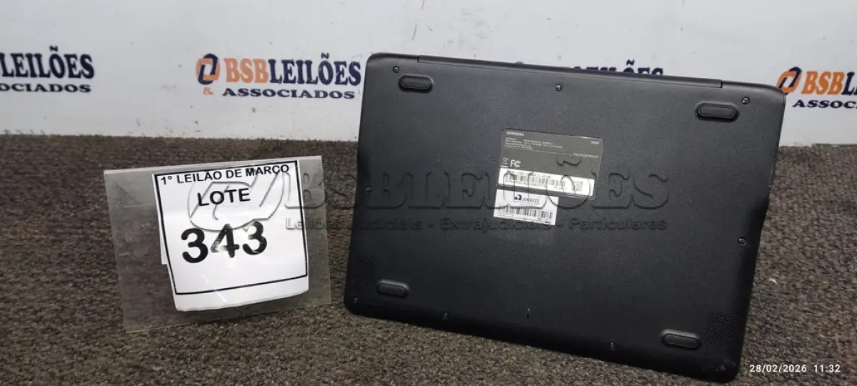 LOTE 343 - 01 NOTEBOOK 2GB DE MEMÓRIA, 16GB E.MMC TELA 11.6’’ LINHA CONNECT MARCA SAMSUNG SEM FONTE. (NO ESTADO) ATENÇÃO! FAZER A VISITAÇÃO ANTES DE ARREMATAR, NÃO SABEMOS SE FUNCIONA, LEILÃO NÃO TEM GARANTIA E NEM DEVOLUÇÃO, SUJEITO A POSSÍVEIS AVARIAS VISÍVEIS/OCULTAS E/OU AUSÊNCIA DE COMPONENTES.