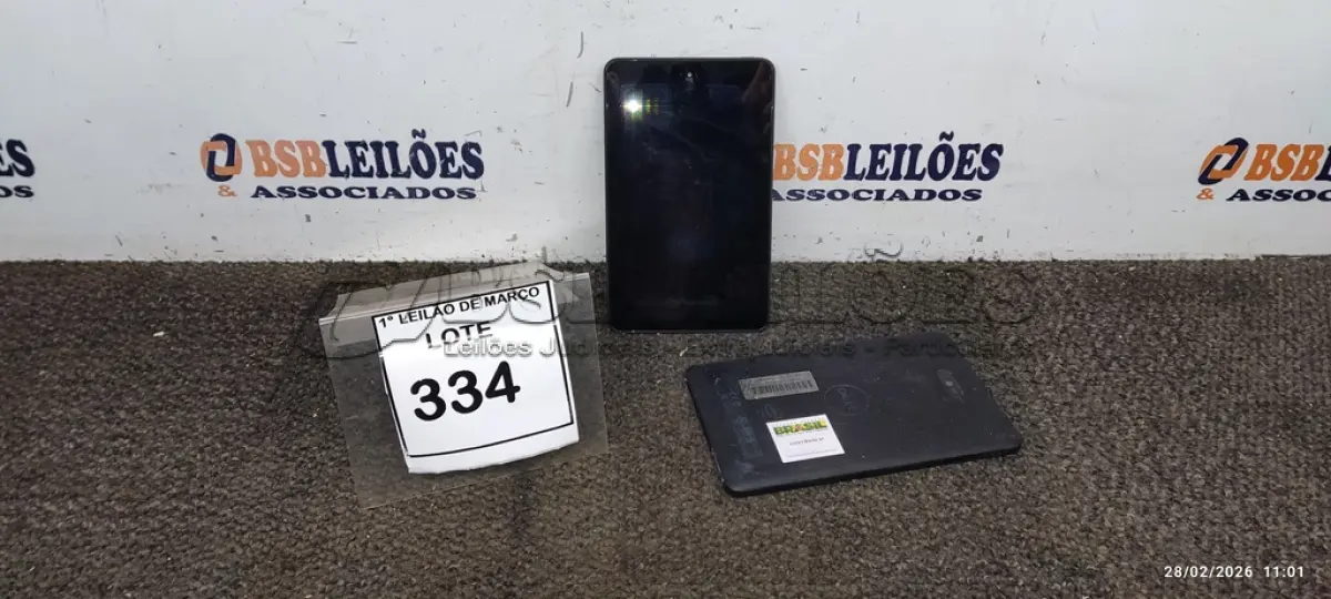 LOTE 334 - 02 TABLETS MARCA DELL SEM CARREGADOR. (NO ESTADO) ATENÇÃO! FAZER A VISITAÇÃO ANTES DE ARREMATAR, NÃO SABEMOS SE FUNCIONA, LEILÃO NÃO TEM GARANTIA E NEM DEVOLUÇÃO, SUJEITO A POSSÍVEIS AVARIAS VISÍVEIS/OCULTAS E/OU AUSÊNCIA DE COMPONENTES.
