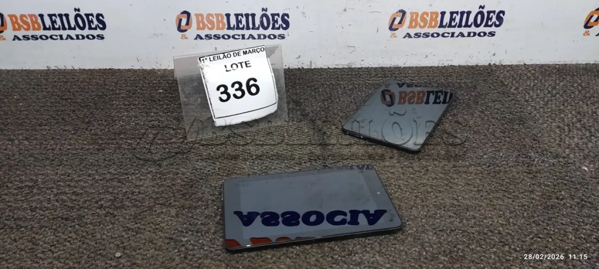 LOTE 336 - 02 TABLETS MARCA DELL SEM CARREGADOR. (NO ESTADO) ATENÇÃO! FAZER A VISITAÇÃO ANTES DE ARREMATAR, NÃO SABEMOS SE FUNCIONA, LEILÃO NÃO TEM GARANTIA E NEM DEVOLUÇÃO, SUJEITO A POSSÍVEIS AVARIAS VISÍVEIS/OCULTAS E/OU AUSÊNCIA DE COMPONENTES.