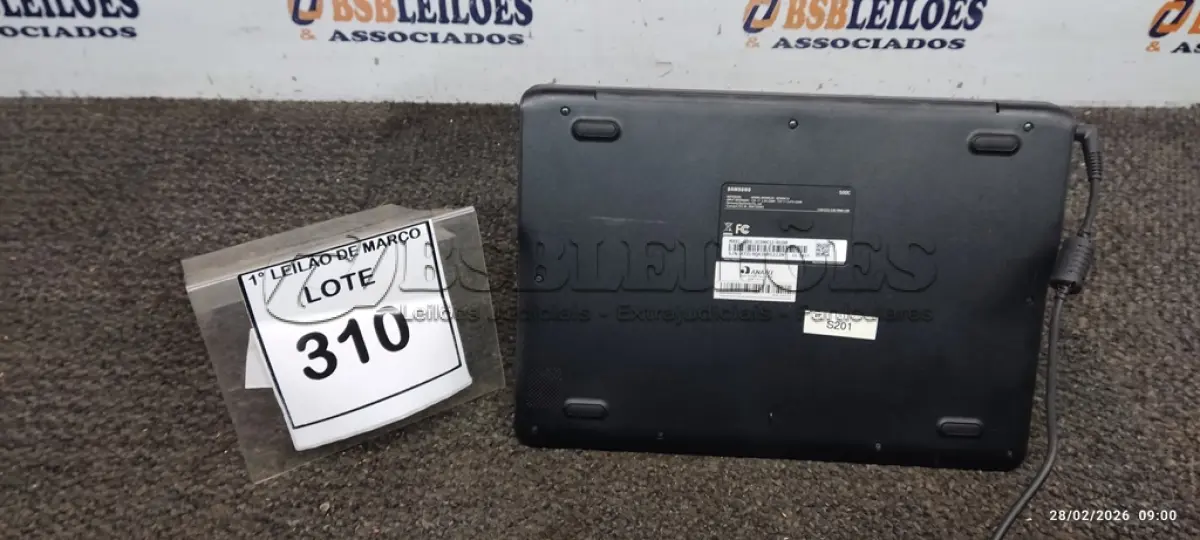 LOTE 310 - 01 NOTEBOOK 2GB DE MEMÓRIA, 16GB E.MMC TELA 11.6’’ LINHA CONNECT MARCA SAMSUNG COM FONTE. (NO ESTADO) ATENÇÃO! FAZER A VISITAÇÃO ANTES DE ARREMATAR, NÃO SABEMOS SE FUNCIONA, LEILÃO NÃO TEM GARANTIA E NEM DEVOLUÇÃO, SUJEITO A POSSÍVEIS AVARIAS VISÍVEIS/OCULTAS E/OU AUSÊNCIA DE COMPONENTES.