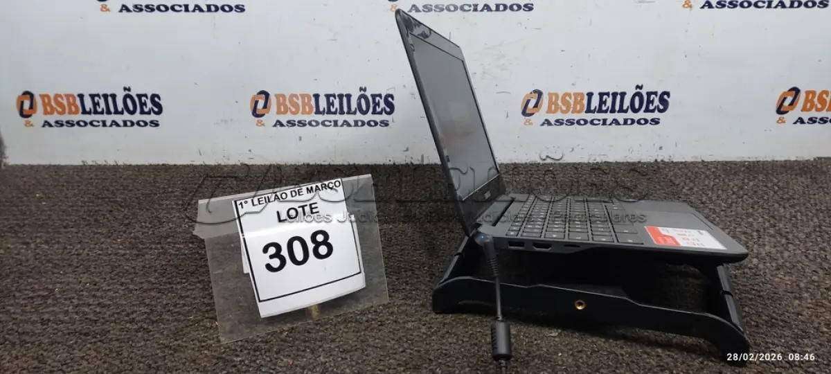 LOTE 308 - 01 NOTEBOOK 2GB DE MEMÓRIA, 16GB E.MMC TELA 11.6’’ LINHA CONNECT MARCA SAMSUNG SEM FONTE. (NO ESTADO) ATENÇÃO! FAZER A VISITAÇÃO ANTES DE ARREMATAR, NÃO SABEMOS SE FUNCIONA, LEILÃO NÃO TEM GARANTIA E NEM DEVOLUÇÃO, SUJEITO A POSSÍVEIS AVARIAS VISÍVEIS/OCULTAS E/OU AUSÊNCIA DE COMPONENTES.
