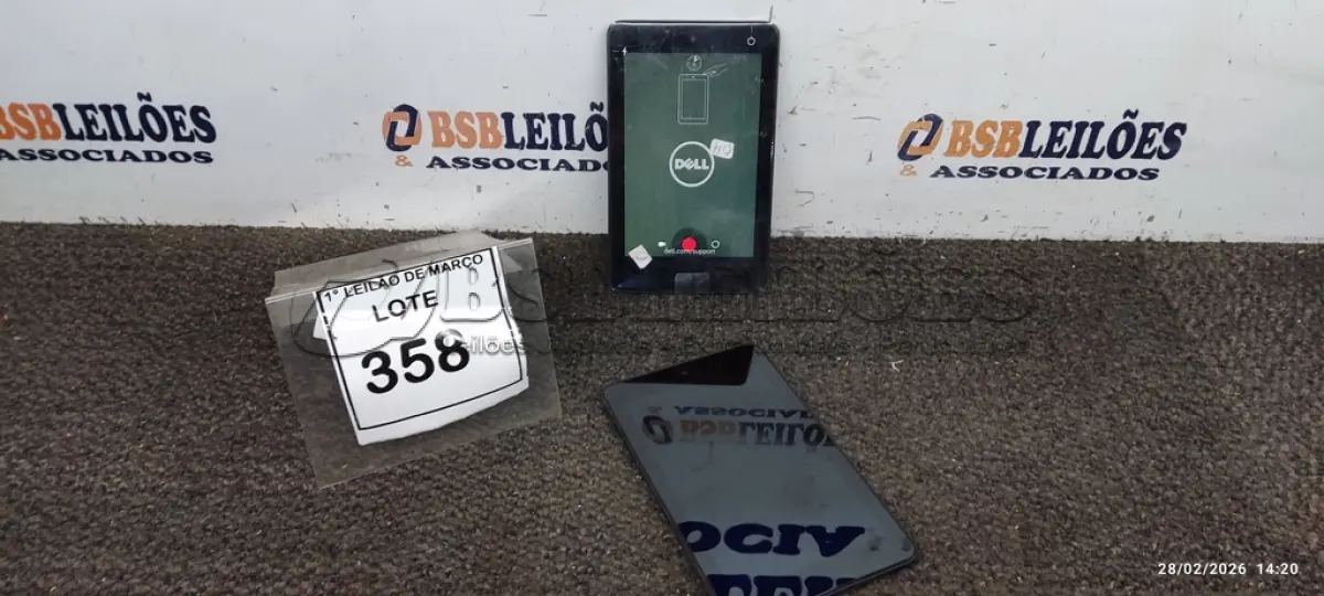 LOTE 358 - 02 TABLETS MARCA DELL SEM CARREGADOR. (NO ESTADO) ATENÇÃO! FAZER A VISITAÇÃO ANTES DE ARREMATAR, NÃO SABEMOS SE FUNCIONA, LEILÃO NÃO TEM GARANTIA E NEM DEVOLUÇÃO, SUJEITO A POSSÍVEIS AVARIAS VISÍVEIS/OCULTAS E/OU AUSÊNCIA DE COMPONENTES.