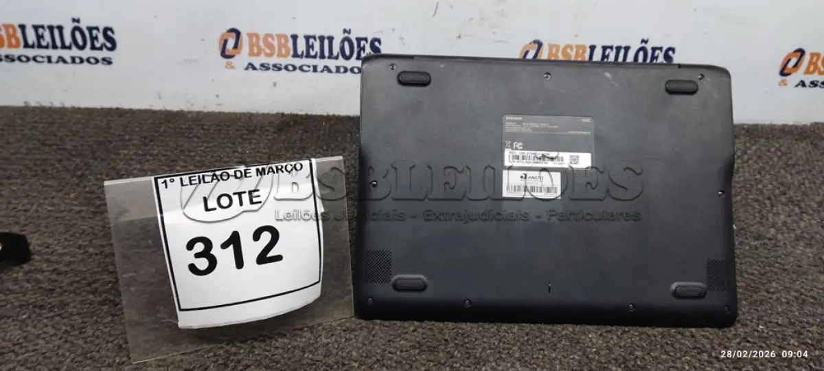 LOTE 312 - 01 NOTEBOOK 2GB DE MEMÓRIA, 16GB E.MMC TELA 11.6’’ LINHA CONNECT MARCA SAMSUNG SEM FONTE. (NO ESTADO) ATENÇÃO! FAZER A VISITAÇÃO ANTES DE ARREMATAR, NÃO SABEMOS SE FUNCIONA, LEILÃO NÃO TEM GARANTIA E NEM DEVOLUÇÃO, SUJEITO A POSSÍVEIS AVARIAS VISÍVEIS/OCULTAS E/OU AUSÊNCIA DE COMPONENTES.