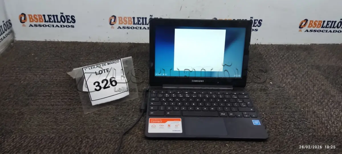 LOTE 326 - 01 NOTEBOOK 2GB DE MEMÓRIA, 16GB E.MMC TELA 11.6’’ LINHA CONNECT MARCA SAMSUNG SEM FONTE. (NO ESTADO) ATENÇÃO! FAZER A VISITAÇÃO ANTES DE ARREMATAR, NÃO SABEMOS SE FUNCIONA, LEILÃO NÃO TEM GARANTIA E NEM DEVOLUÇÃO, SUJEITO A POSSÍVEIS AVARIAS VISÍVEIS/OCULTAS E/OU AUSÊNCIA DE COMPONENTES.
