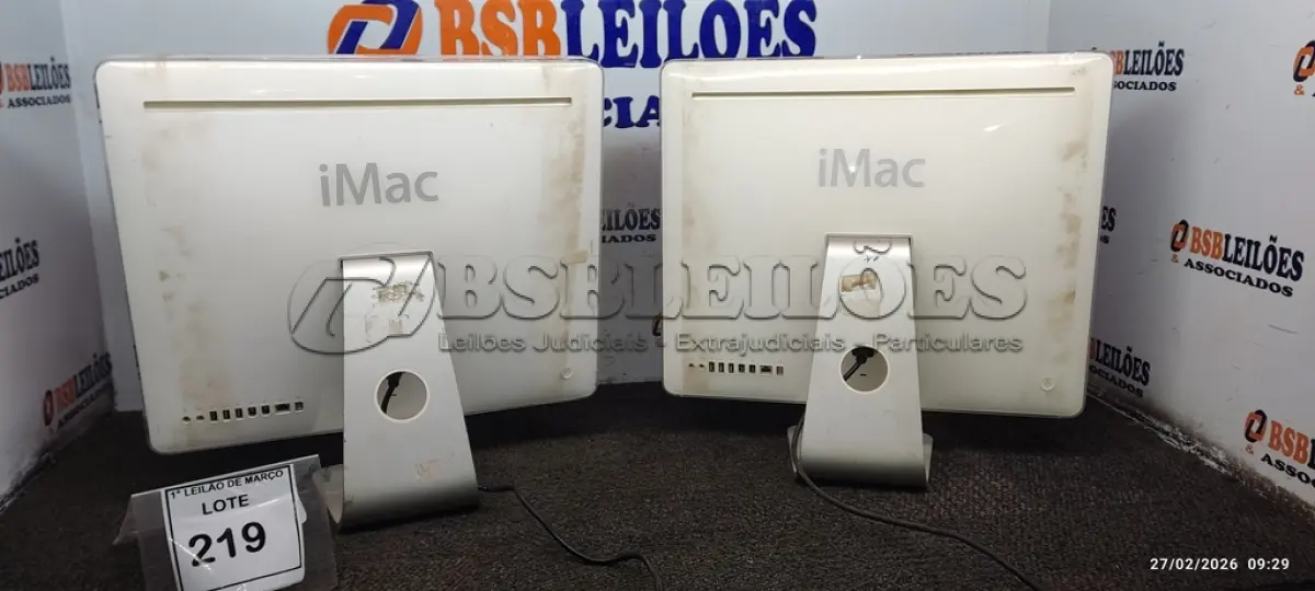 LOTE 219 - 02 IMAC APPLE. (NO ESTADO) ATENÇÃO! FAZER A VISITAÇÃO ANTES DE ARREMATAR, NÃO SABEMOS SE FUNCIONA, LEILÃO NÃO TEM GARANTIA E NEM DEVOLUÇÃO, SUJEITO A POSSÍVEIS AVARIAS VISÍVEIS/OCULTAS E/OU AUSÊNCIA DE COMPONENTES.