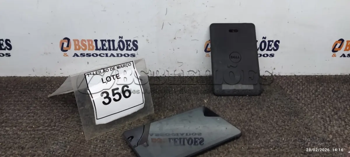 LOTE 356 - 02 TABLETS MARCA DELL SEM CARREGADOR. (NO ESTADO) ATENÇÃO! FAZER A VISITAÇÃO ANTES DE ARREMATAR, NÃO SABEMOS SE FUNCIONA, LEILÃO NÃO TEM GARANTIA E NEM DEVOLUÇÃO, SUJEITO A POSSÍVEIS AVARIAS VISÍVEIS/OCULTAS E/OU AUSÊNCIA DE COMPONENTES.