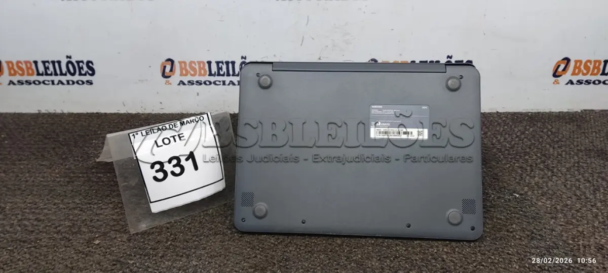 LOTE 331 - 01 NOTEBOOK 4GB DE MEMÓRIA, 16GB E.MMC TELA 11.6’’ LINHA CONNECT MARCA SAMSUNG SEM FONTE. (NO ESTADO) ATENÇÃO! FAZER A VISITAÇÃO ANTES DE ARREMATAR, NÃO SABEMOS SE FUNCIONA, LEILÃO NÃO TEM GARANTIA E NEM DEVOLUÇÃO, SUJEITO A POSSÍVEIS AVARIAS VISÍVEIS/OCULTAS E/OU AUSÊNCIA DE COMPONENTES.