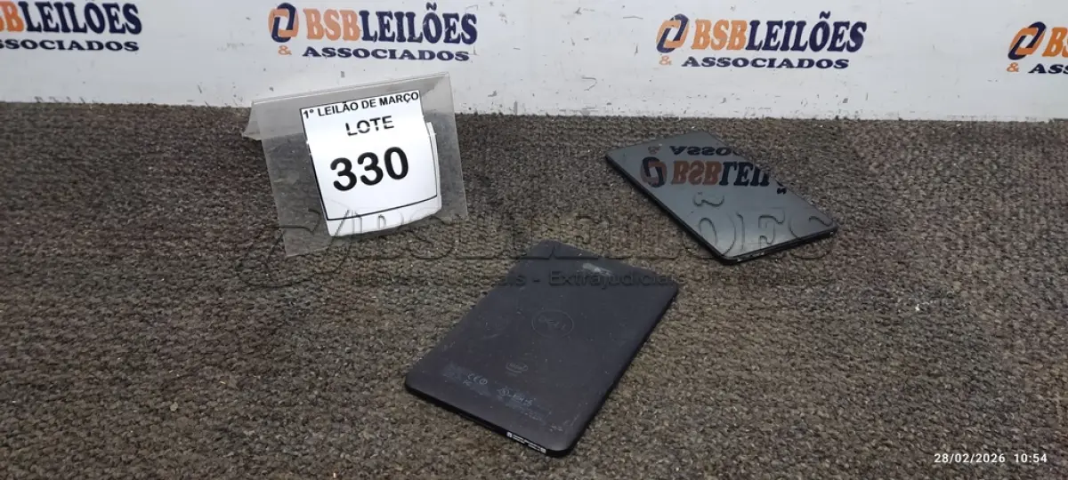 LOTE 330 - 02 TABLETS MARCA DELL SEM CARREGADOR. (NO ESTADO) ATENÇÃO! FAZER A VISITAÇÃO ANTES DE ARREMATAR, NÃO SABEMOS SE FUNCIONA, LEILÃO NÃO TEM GARANTIA E NEM DEVOLUÇÃO, SUJEITO A POSSÍVEIS AVARIAS VISÍVEIS/OCULTAS E/OU AUSÊNCIA DE COMPONENTES.