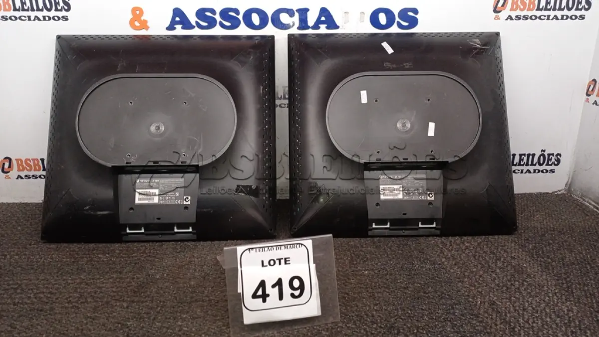 LOTE 419 - 02 MONITORES MARCA NEOVO. (NO ESTADO) ATENÇÃO! FAZER A VISITAÇÃO ANTES DE ARREMATAR, NÃO SABEMOS SE FUNCIONA, LEILÃO NÃO TEM GARANTIA E NEM DEVOLUÇÃO, SUJEITO A POSSÍVEIS AVARIAS VISÍVEIS/OCULTAS E/OU AUSÊNCIA DE COMPONENTES.