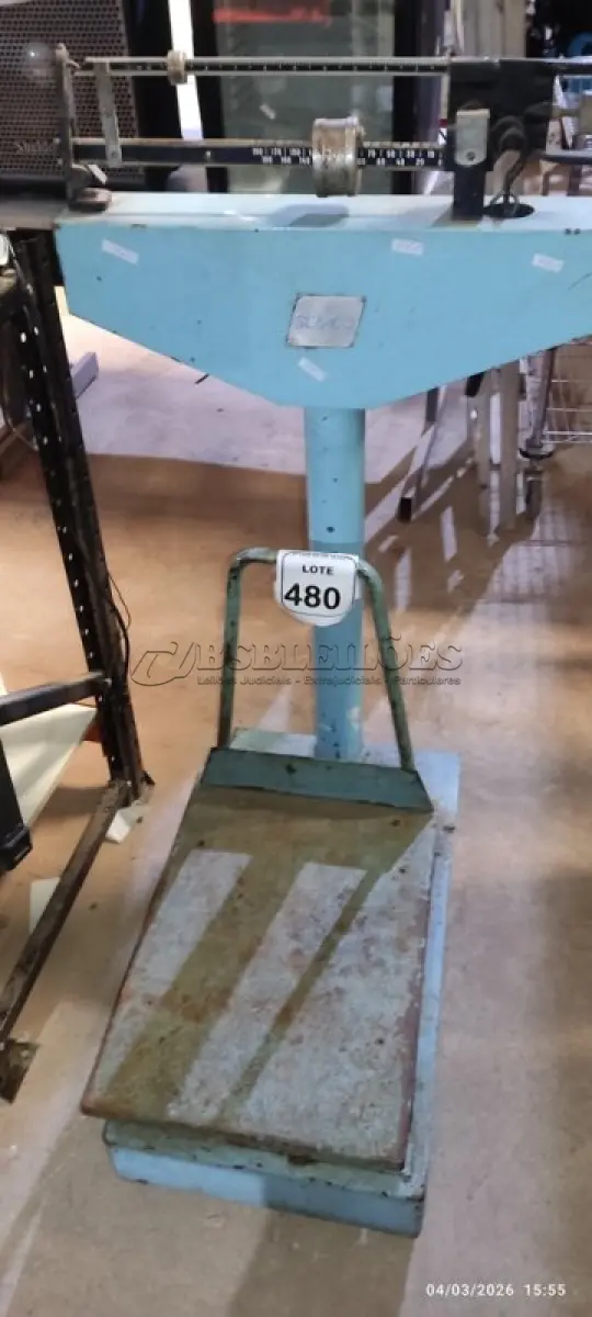 LOTE 480 - 01 BALANÇA MECÂNICA MARCA SEMCO. (NO ESTADO) ATENÇÃO! FAZER A VISITAÇÃO ANTES DE ARREMATAR, NÃO SABEMOS SE FUNCIONA, LEILÃO NÃO TEM GARANTIA E NEM DEVOLUÇÃO, SUJEITO A POSSÍVEIS AVARIAS VISÍVEIS/OCULTAS E/OU AUSÊNCIA DE COMPONENTES.