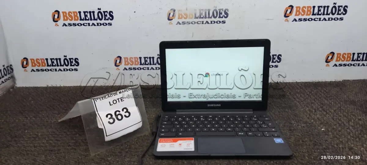 LOTE 363 - 01 NOTEBOOK 2GB DE MEMÓRIA, 16GB E.MMC TELA 11.6’’ LINHA CONNECT MARCA SAMSUNG SEM FONTE. (NO ESTADO) ATENÇÃO! FAZER A VISITAÇÃO ANTES DE ARREMATAR, NÃO SABEMOS SE FUNCIONA, LEILÃO NÃO TEM GARANTIA E NEM DEVOLUÇÃO, SUJEITO A POSSÍVEIS AVARIAS VISÍVEIS/OCULTAS E/OU AUSÊNCIA DE COMPONENTES.