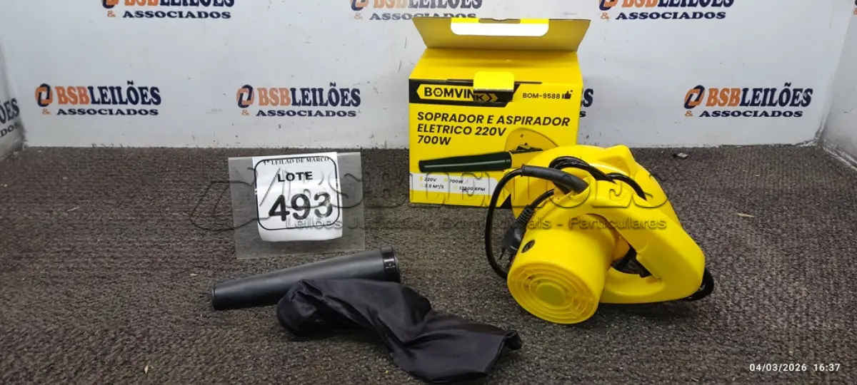 LOTE 493 - 01 SOPRADOR E ASPIRADOR ELÉTRICO 220V 700W. (NO ESTADO) ATENÇÃO! FAZER A VISITAÇÃO ANTES DE ARREMATAR, NÃO SABEMOS SE FUNCIONA, LEILÃO NÃO TEM GARANTIA E NEM DEVOLUÇÃO, SUJEITO A POSSÍVEIS AVARIAS VISÍVEIS/OCULTAS E/OU AUSÊNCIA DE COMPONENTES.