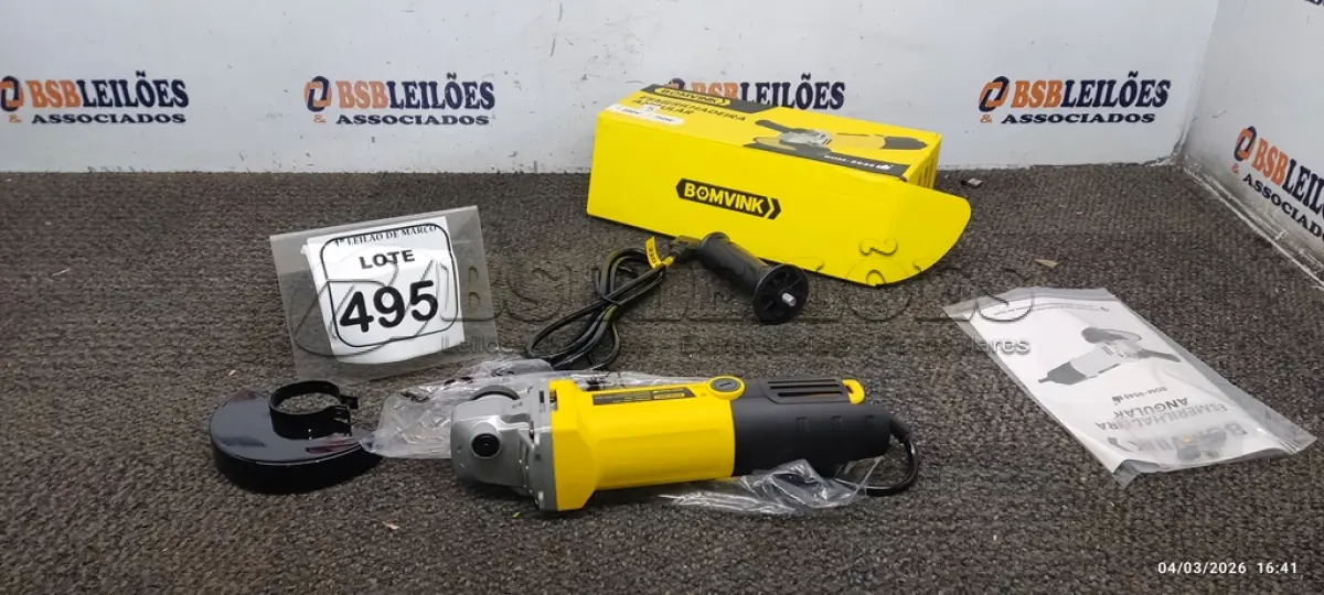 LOTE 495 - 01 ESMERILHADEIRA ANGULAR 710W 220V (PRODUTO NOVO). (NO ESTADO) ATENÇÃO! FAZER A VISITAÇÃO ANTES DE ARREMATAR, NÃO SABEMOS SE FUNCIONA, LEILÃO NÃO TEM GARANTIA E NEM DEVOLUÇÃO, SUJEITO A POSSÍVEIS AVARIAS VISÍVEIS/OCULTAS E/OU AUSÊNCIA DE COMPONENTES.