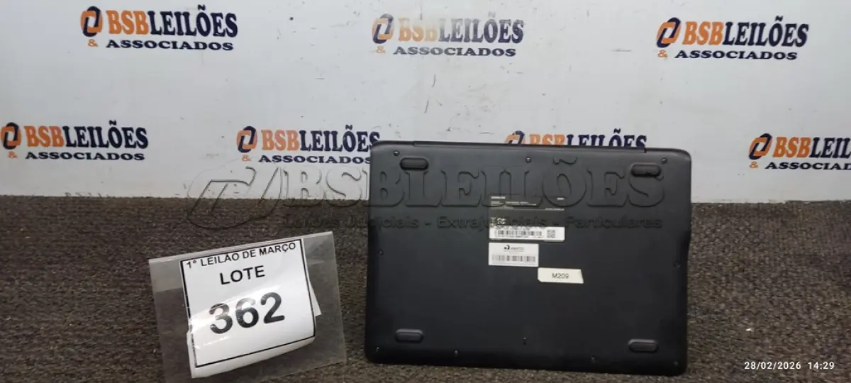 LOTE 362 - 01 NOTEBOOK 2GB DE MEMÓRIA, 16GB E.MMC TELA 11.6’’ LINHA CONNECT MARCA SAMSUNG SEM FONTE. (NO ESTADO) ATENÇÃO! FAZER A VISITAÇÃO ANTES DE ARREMATAR, NÃO SABEMOS SE FUNCIONA, LEILÃO NÃO TEM GARANTIA E NEM DEVOLUÇÃO, SUJEITO A POSSÍVEIS AVARIAS VISÍVEIS/OCULTAS E/OU AUSÊNCIA DE COMPONENTES.