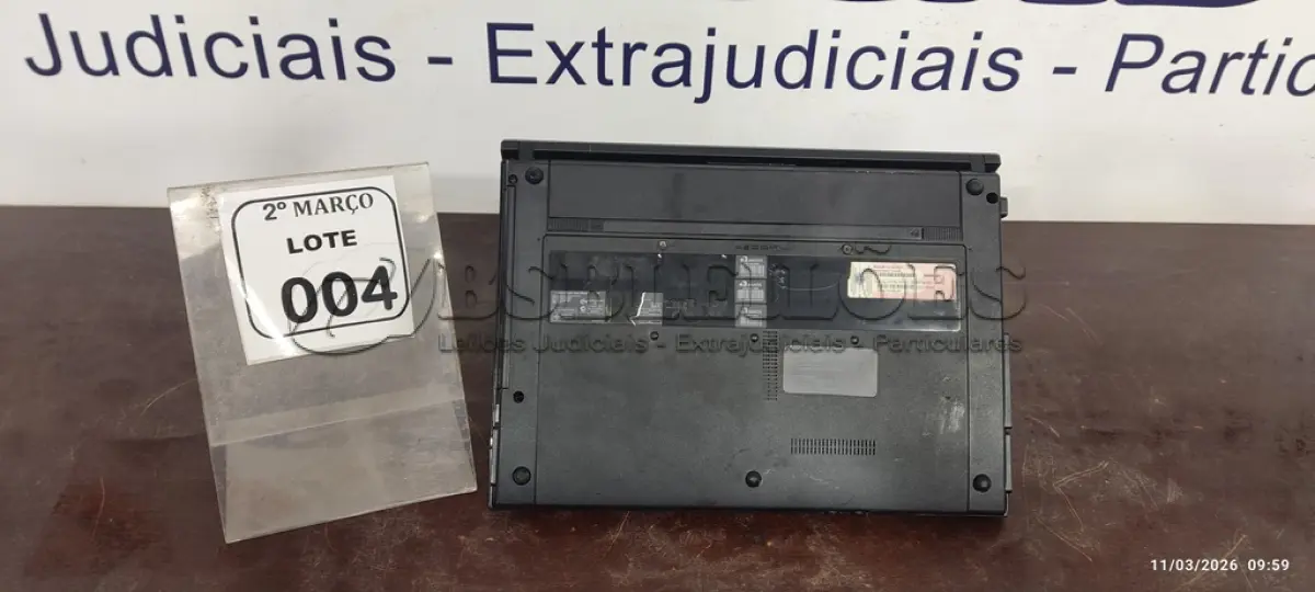 LOTE 004 - 01 NOTEBOOK MARCA HP SEM CARREGADOR. (NO ESTADO) ATENÇÃO! FAZER A VISITAÇÃO ANTES DE ARREMATAR, NÃO SABEMOS SE FUNCIONA, LEILÃO NÃO TEM GARANTIA E NEM DEVOLUÇÃO, SUJEITO A POSSÍVEIS AVARIAS VISÍVEIS/OCULTAS E/OU AUSÊNCIA DE COMPONENTES.