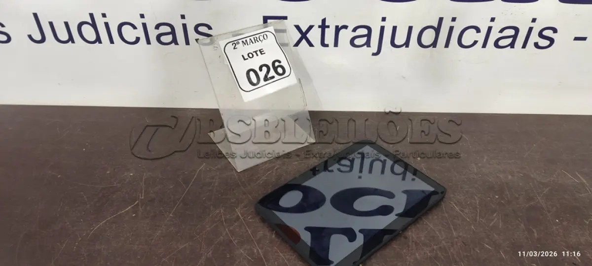 LOTE 026 - 01 TABLET MARCA MOTOROLA. (NO ESTADO) ATENÇÃO! FAZER A VISITAÇÃO ANTES DE ARREMATAR, NÃO SABEMOS SE FUNCIONA, LEILÃO NÃO TEM GARANTIA E NEM DEVOLUÇÃO, SUJEITO A POSSÍVEIS AVARIAS VISÍVEIS/OCULTAS E/OU AUSÊNCIA DE COMPONENTES.