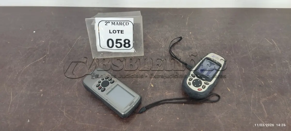 LOTE 058 - 01 GPS MODELO GPS MAP 76CSX E 01 GPS MODELO MERIDIAN COLO MARCA MAGELLAN. (NO ESTADO) ATENÇÃO! FAZER A VISITAÇÃO ANTES DE ARREMATAR, NÃO SABEMOS SE FUNCIONA, LEILÃO NÃO TEM GARANTIA E NEM DEVOLUÇÃO, SUJEITO A POSSÍVEIS AVARIAS VISÍVEIS/OCULTAS E/OU AUSÊNCIA DE COMPONENTES.