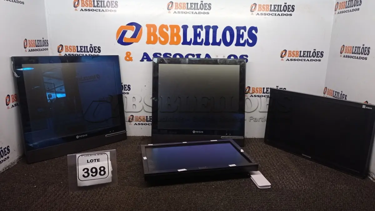 LOTE 398 - 04 MONITORES MARCAS NEOVO, SAMSUNG E DELL. (NO ESTADO) ATENÇÃO! FAZER A VISITAÇÃO ANTES DE ARREMATAR, NÃO SABEMOS SE FUNCIONA, LEILÃO NÃO TEM GARANTIA E NEM DEVOLUÇÃO, SUJEITO A POSSÍVEIS AVARIAS VISÍVEIS/OCULTAS E/OU AUSÊNCIA DE COMPONENTES.