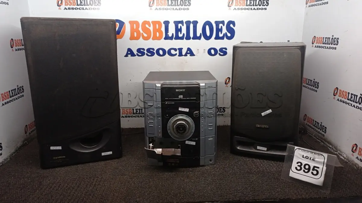 LOTE 395 - 01 MINI SYSTEM MARCA SONY E 02 CAIXAS DE SOM MARCAS AIWA E GRADIENTE. (NO ESTADO) ATENÇÃO! FAZER A VISITAÇÃO ANTES DE ARREMATAR, NÃO SABEMOS SE FUNCIONA, LEILÃO NÃO TEM GARANTIA E NEM DEVOLUÇÃO, SUJEITO A POSSÍVEIS AVARIAS VISÍVEIS/OCULTAS E/OU AUSÊNCIA DE COMPONENTES.