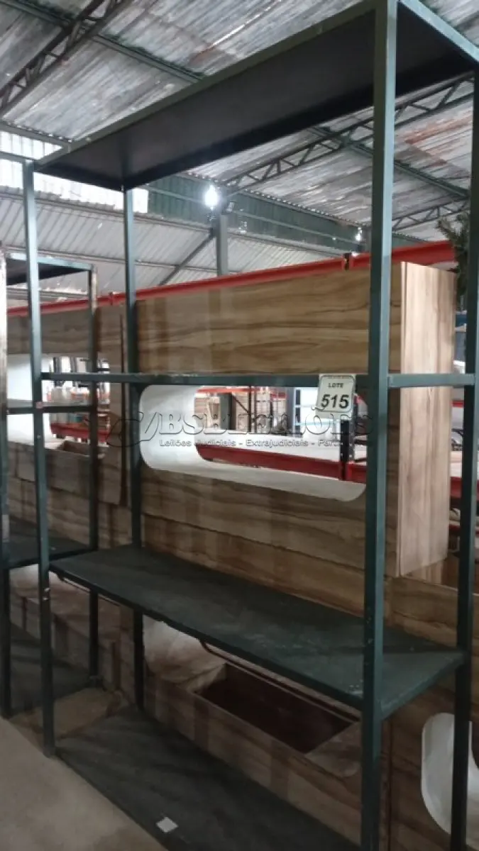 LOTE 515 - 01 ESTANTE DE FERRO DE 1,55X2,25M. (NO ESTADO) ATENÇÃO! FAZER A VISITAÇÃO ANTES DE ARREMATAR, NÃO SABEMOS SE FUNCIONA, LEILÃO NÃO TEM GARANTIA E NEM DEVOLUÇÃO, SUJEITO A POSSÍVEIS AVARIAS VISÍVEIS/OCULTAS E/OU AUSÊNCIA DE COMPONENTES.