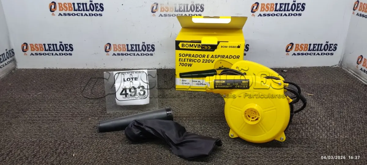 LOTE 493 - 01 SOPRADOR E ASPIRADOR ELÉTRICO 220V 700W. (NO ESTADO) ATENÇÃO! FAZER A VISITAÇÃO ANTES DE ARREMATAR, NÃO SABEMOS SE FUNCIONA, LEILÃO NÃO TEM GARANTIA E NEM DEVOLUÇÃO, SUJEITO A POSSÍVEIS AVARIAS VISÍVEIS/OCULTAS E/OU AUSÊNCIA DE COMPONENTES.