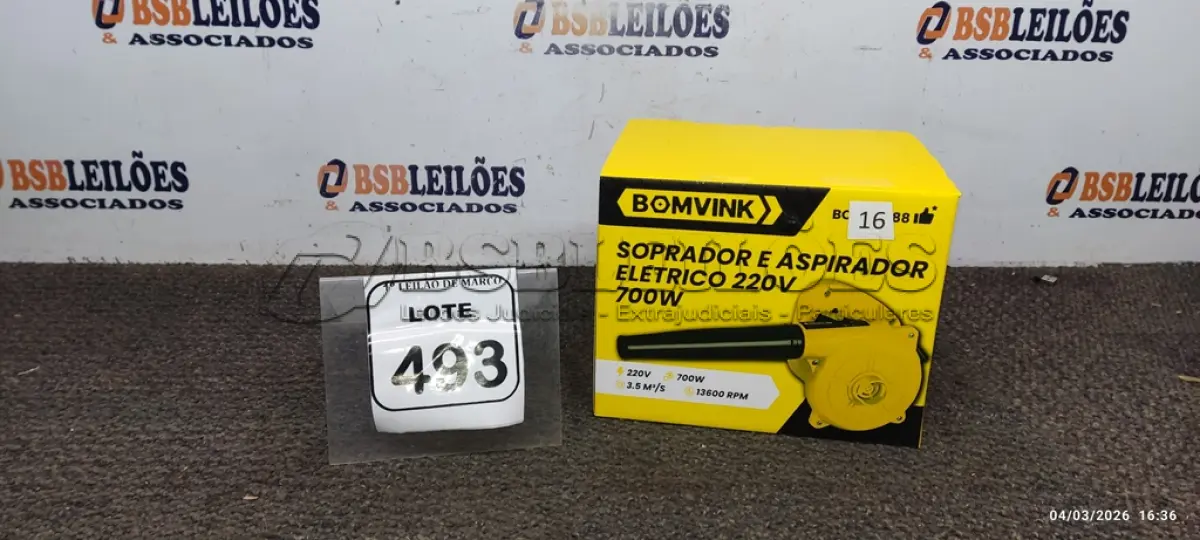 LOTE 493 - 01 SOPRADOR E ASPIRADOR ELÉTRICO 220V 700W. (NO ESTADO) ATENÇÃO! FAZER A VISITAÇÃO ANTES DE ARREMATAR, NÃO SABEMOS SE FUNCIONA, LEILÃO NÃO TEM GARANTIA E NEM DEVOLUÇÃO, SUJEITO A POSSÍVEIS AVARIAS VISÍVEIS/OCULTAS E/OU AUSÊNCIA DE COMPONENTES.