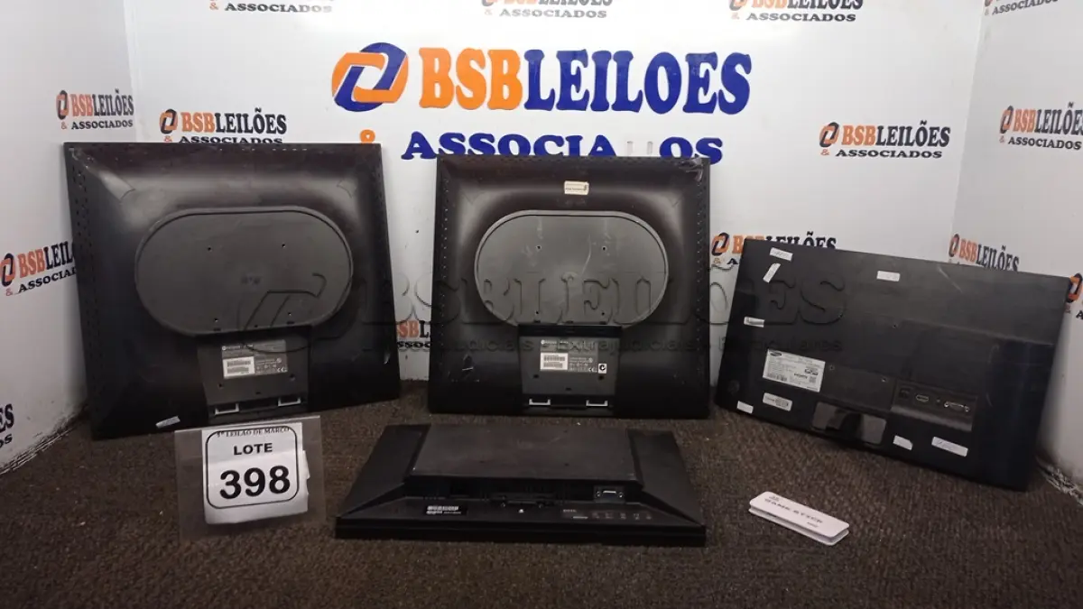 LOTE 398 - 04 MONITORES MARCAS NEOVO, SAMSUNG E DELL. (NO ESTADO) ATENÇÃO! FAZER A VISITAÇÃO ANTES DE ARREMATAR, NÃO SABEMOS SE FUNCIONA, LEILÃO NÃO TEM GARANTIA E NEM DEVOLUÇÃO, SUJEITO A POSSÍVEIS AVARIAS VISÍVEIS/OCULTAS E/OU AUSÊNCIA DE COMPONENTES.