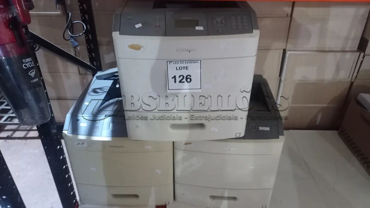 LOTE 126 - 03 IMPRESSORAS MARCA LEXMARK MODELOS DIVERSOS. (NO ESTADO) ATENÇÃO! FAZER A VISITAÇÃO ANTES DE ARREMATAR, NÃO SABEMOS SE FUNCIONA. LEILÃO NÃO TEM GARANTIA E NEM DEVOLUÇÃO, SUJEITO A POSSÍVEIS AVARIAS VISÍVEIS/OCULTAS E/OU AUSÊNCIA DE COMPONENTES.