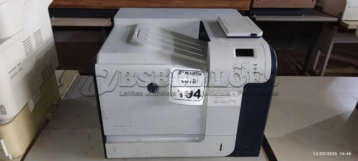 LOTE 194 - 01 IMPRESSORA MODELO LASERJET 500 COLOR M551 MARCA HP. (NO ESTADO) ATENÇÃO! FAZER A VISITAÇÃO ANTES DE ARREMATAR, NÃO SABEMOS SE FUNCIONA, LEILÃO NÃO TEM GARANTIA E NEM DEVOLUÇÃO, SUJEITO A POSSÍVEIS AVARIAS VISÍVEIS/OCULTAS E/OU AUSÊNCIA DE COMPONENTES.