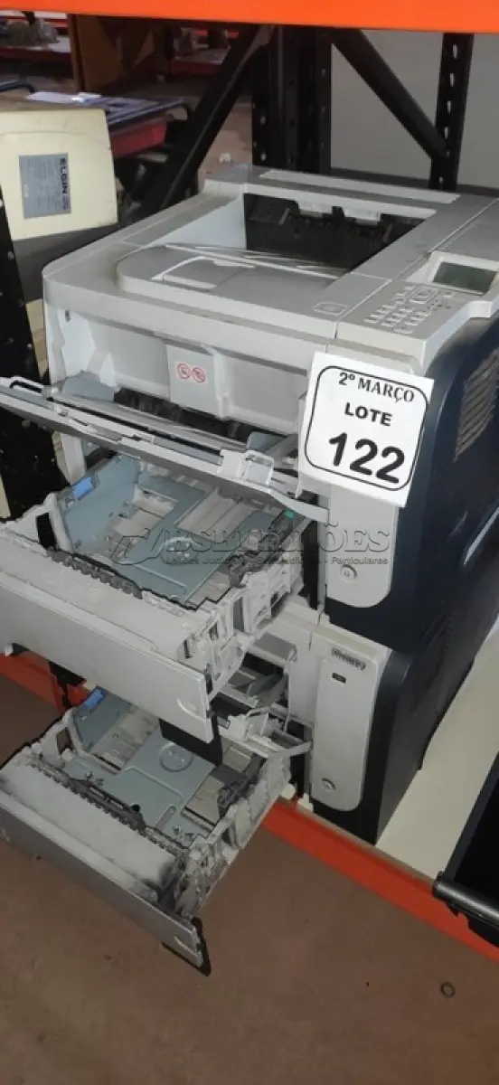 LOTE 122 - 02 IMPRESSORAS MODELO LASERJET P3015 MARCA HP. (NO ESTADO) ATENÇÃO! FAZER A VISITAÇÃO ANTES DE ARREMATAR, NÃO SABEMOS SE FUNCIONA, LEILÃO NÃO TEM GARANTIA E NEM DEVOLUÇÃO, SUJEITO A POSSÍVEIS AVARIAS VISÍVEIS/OCULTAS E/OU AUSÊNCIA DE COMPONENTES.