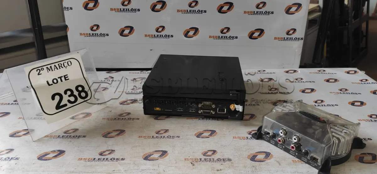 LOTE 238 - 01 MINI CPU PARA RETIRADA DE PEÇAS E 01 MODULO AMPLIFICADOR MODELO VS400.4 MINI MARCA STETSOM. (NO ESTADO) ATENÇÃO! FAZER A VISITAÇÃO ANTES DE ARREMATAR, NÃO SABEMOS SE FUNCIONA, LEILÃO NÃO TEM GARANTIA E NEM DEVOLUÇÃO, SUJEITO A POSSÍVEIS AVARIAS VISÍVEIS/OCULTAS E/OU AUSÊNCIA DE COMPONENTES.