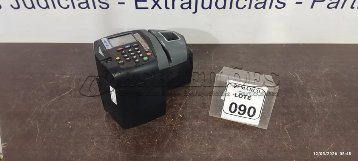 LOTE 090 - 01 RELÓGIO DE PONTO MARCA HENRY. (NO ESTADO) ATENÇÃO! FAZER A VISITAÇÃO ANTES DE ARREMATAR, NÃO SABEMOS SE FUNCIONA, LEILÃO NÃO TEM GARANTIA E NEM DEVOLUÇÃO, SUJEITO A POSSÍVEIS AVARIAS VISÍVEIS/OCULTAS E/OU AUSÊNCIA DE COMPONENTES.