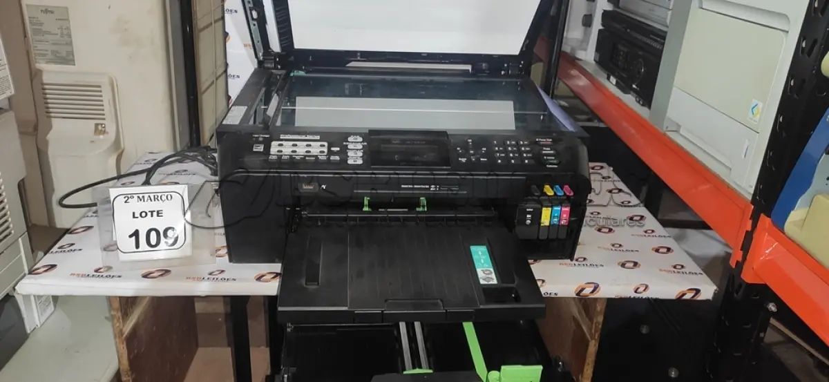 LOTE 109 - 01 IMPRESSORA MULTIFUNCIONAL MODELO MFC-J6710DW MARCA BROTHER. (NO ESTADO) ATENÇÃO! FAZER A VISITAÇÃO ANTES DE ARREMATAR, NÃO SABEMOS SE FUNCIONA, LEILÃO NÃO TEM GARANTIA E NEM DEVOLUÇÃO, SUJEITO A POSSÍVEIS AVARIAS VISÍVEIS/OCULTAS E/OU AUSÊNCIA DE COMPONENTES.