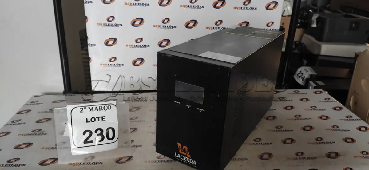 LOTE 230 - 01 NOBREAK MARCA LACERDA. (NO ESTADO) ATENÇÃO! FAZER A VISITAÇÃO ANTES DE ARREMATAR, NÃO SABEMOS SE FUNCIONA, LEILÃO NÃO TEM GARANTIA E NEM DEVOLUÇÃO, SUJEITO A POSSÍVEIS AVARIAS VISÍVEIS/OCULTAS E/OU AUSÊNCIA DE COMPONENTES.