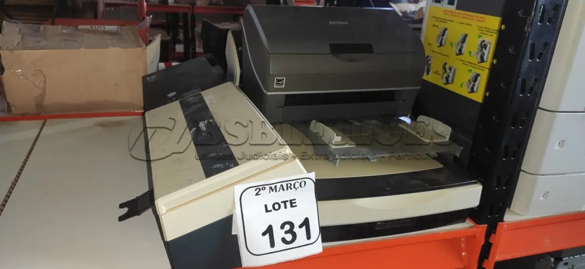 LOTE 131 - 04 SCANNERS DEMARCAS E MODELOS DIVERSOS. (NO ESTADO) ATENÇÃO! FAZER A VISITAÇÃO ANTES DE ARREMATAR, NÃO SABEMOS SE FUNCIONA, LEILÃO NÃO TEM GARANTIA E NEM DEVOLUÇÃO, SUJEITO A POSSÍVEIS AVARIAS VISÍVEIS/OCULTAS E/OU AUSÊNCIA DE COMPONENTES.