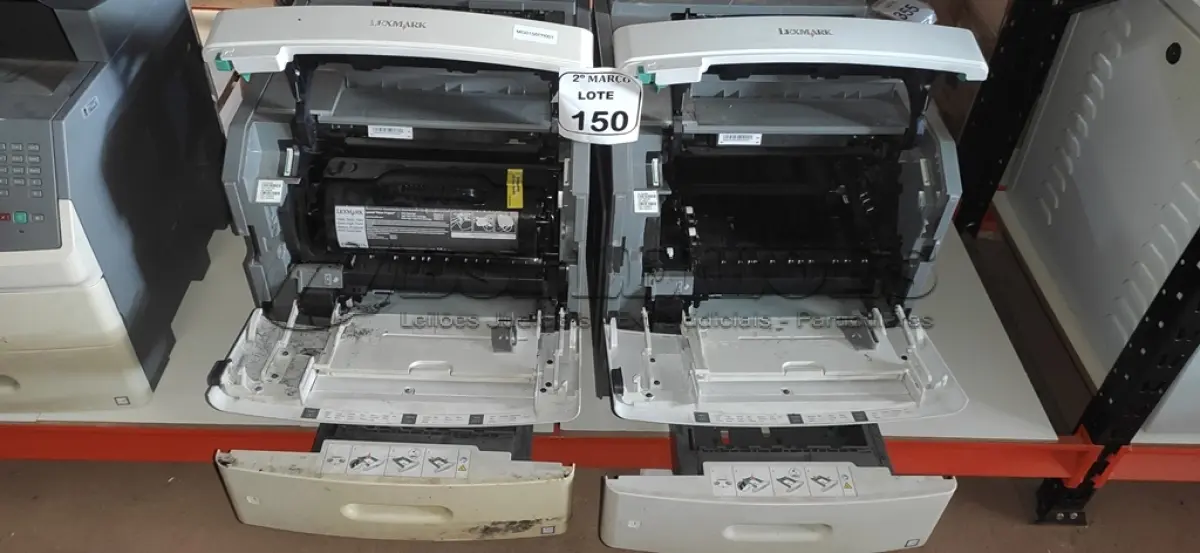LOTE 150 - 02 IMPRESSORAS MODELO T652DN MARCA LEXMARK. (NO ESTADO) ATENÇÃO! FAZER A VISITAÇÃO ANTES DE ARREMATAR, NÃO SABEMOS SE FUNCIONA, LEILÃO NÃO TEM GARANTIA E NEM DEVOLUÇÃO, SUJEITO A POSSÍVEIS AVARIAS VISÍVEIS/OCULTAS E/OU AUSÊNCIA DE COMPONENTES.