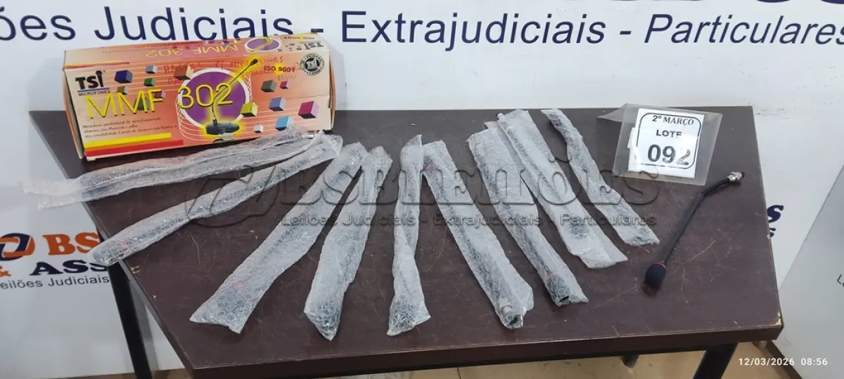 LOTE 092 - 10 HASTE DE MICROFONE DE MESA SEM BASE MARCA TSI. (NO ESTADO) ATENÇÃO! FAZER A VISITAÇÃO ANTES DE ARREMATAR, NÃO SABEMOS SE FUNCIONA, LEILÃO NÃO TEM GARANTIA E NEM DEVOLUÇÃO, SUJEITO A POSSÍVEIS AVARIAS VISÍVEIS/OCULTAS E/OU AUSÊNCIA DE COMPONENTES.