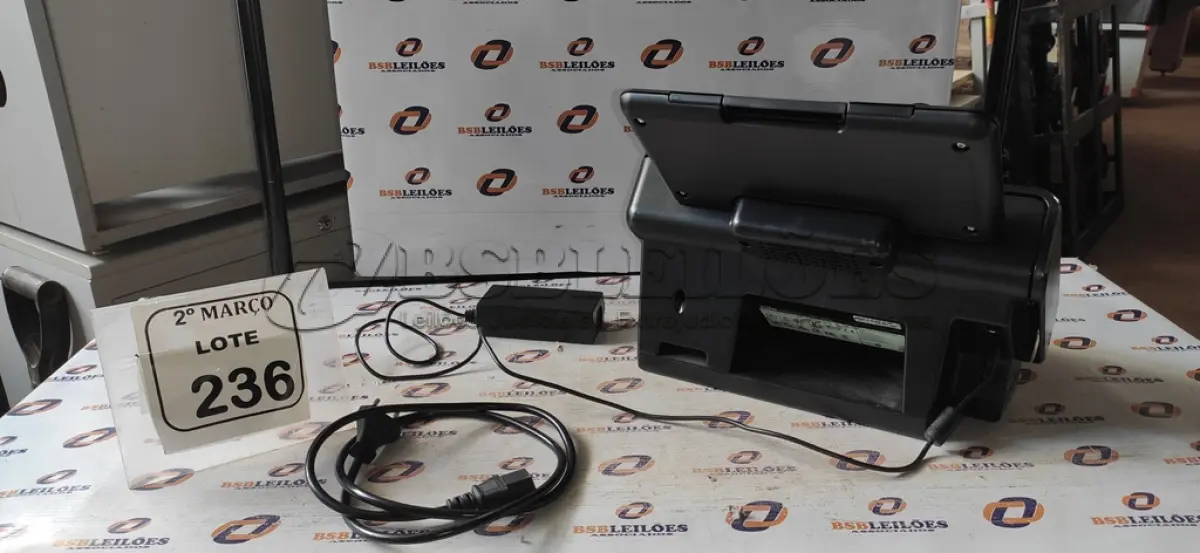 LOTE 236 - 01 SCANNER MODELO I1190 MARCA KODAK COM FONTE. (NO ESTADO) ATENÇÃO! FAZER A VISITAÇÃO ANTES DE ARREMATAR, NÃO SABEMOS SE FUNCIONA, LEILÃO NÃO TEM GARANTIA E NEM DEVOLUÇÃO, SUJEITO A POSSÍVEIS AVARIAS VISÍVEIS/OCULTAS E/OU AUSÊNCIA DE COMPONENTES.