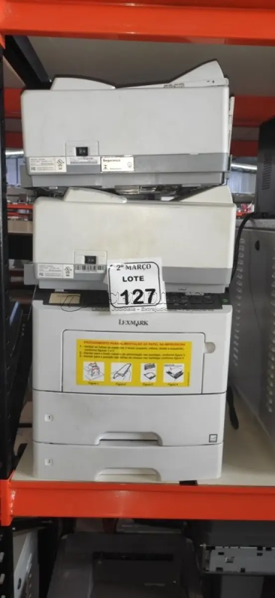 LOTE 127 - 02 IMPRESSORAS MARCA OKI E 01 IMPRESSORA MARCA LEXMARK. (NO ESTADO) ATENÇÃO! FAZER A VISITAÇÃO ANTES DE ARREMATAR, NÃO SABEMOS SE FUNCIONA, LEILÃO NÃO TEM GARANTIA E NEM DEVOLUÇÃO, SUJEITO A POSSÍVEIS AVARIAS VISÍVEIS/OCULTAS E/OU AUSÊNCIA DE COMPONENTES.