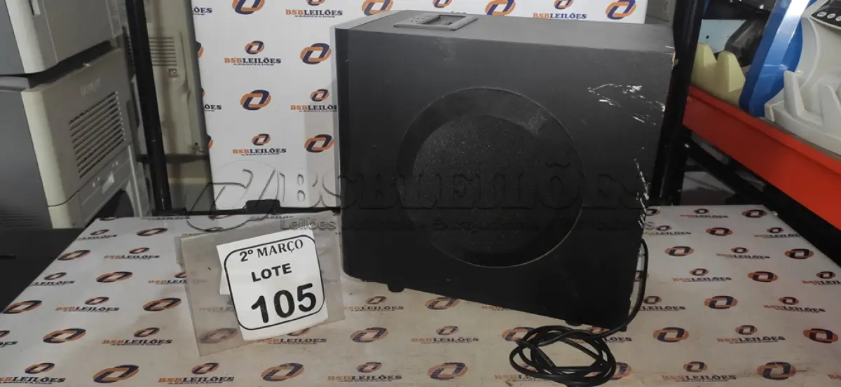 LOTE 105 - 01 SUBWOOFER DE HOME THEATER MODELO LD-CSH5823 MARCA LENDEX. (NO ESTADO) ATENÇÃO! FAZER A VISITAÇÃO ANTES DE ARREMATAR, NÃO SABEMOS SE FUNCIONA, LEILÃO NÃO TEM GARANTIA E NEM DEVOLUÇÃO, SUJEITO A POSSÍVEIS AVARIAS VISÍVEIS/OCULTAS E/OU AUSÊNCIA DE COMPONENTES.