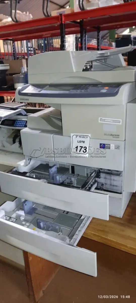 LOTE 173 - 01 IMPRESSORA MULTIFUNCIONAL MODELO 6555NX MARCA SAMSUNG. (NO ESTADO) ATENÇÃO! FAZER A VISITAÇÃO ANTES DE ARREMATAR, NÃO SABEMOS SE FUNCIONA, LEILÃO NÃO TEM GARANTIA E NEM DEVOLUÇÃO, SUJEITO A POSSÍVEIS AVARIAS VISÍVEIS/OCULTAS E/OU AUSÊNCIA DE COMPONENTES.