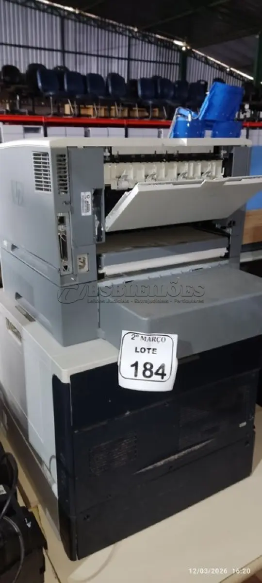 LOTE 184 - 01 IMPRESSORA MULTIFUNCIONAL COLORIDA MODELO LASERJET CP5525 MARCA HP E 01 IMPRESSORA MODELO LASERJET 5200TN MARCA HP. (NO ESTADO) ATENÇÃO! FAZER A VISITAÇÃO ANTES DE ARREMATAR, NÃO SABEMOS SE FUNCIONA, LEILÃO NÃO TEM GARANTIA E NEM DEVOLUÇÃO, SUJEITO A POSSÍVEIS AVARIAS VISÍVEIS/OCULTAS E/OU AUSÊNCIA DE COMPONENTES.