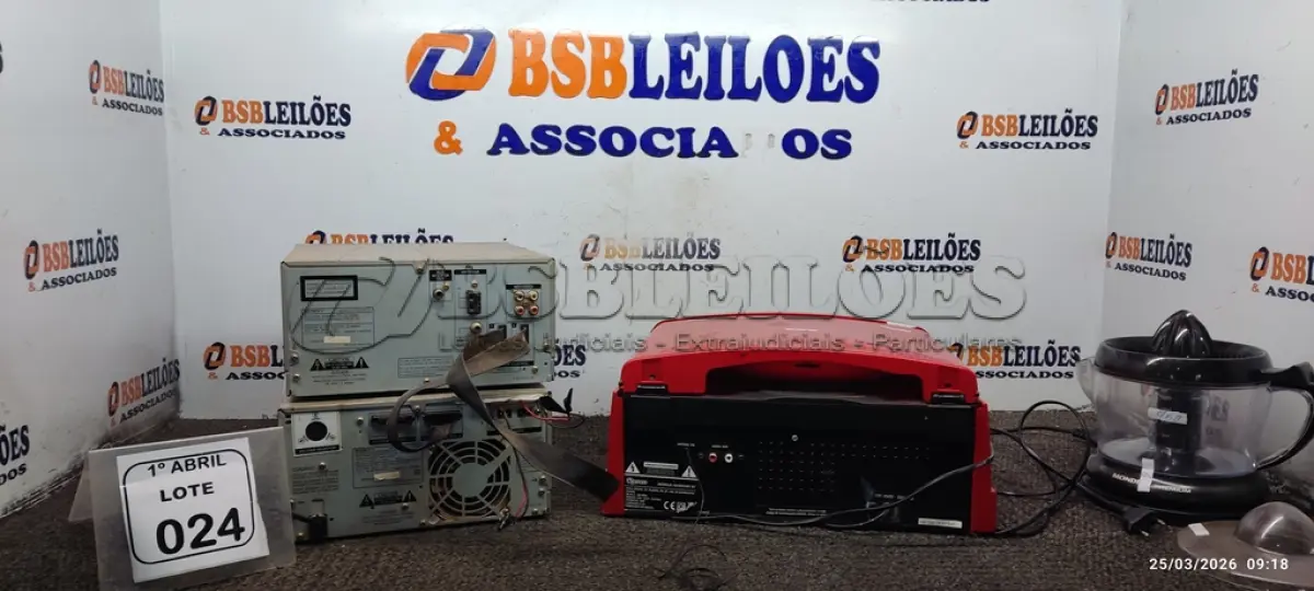 LOTE 024 - 01 MINI SYSTEM MODELO MHC-W25 MARCA SONY, 01 APARELHO DE SOM MARCA SONY, 01 VITROLA MODELO HARMONY MARCA RAVEO E 01 ESPREMEDOR DE FRUTAS MARCA MONDIAL. (NO ESTADO) ATENÇÃO! FAZER A VISITAÇÃO ANTES DE ARREMATAR, NÃO SABEMOS SE FUNCIONA, LEILÃO NÃO TEM GARANTIA E NEM DEVOLUÇÃO, SUJEITO A POSSÍVEIS AVARIAS VISÍVEIS/OCULTAS E/OU AUSÊNCIA DE COMPONENTES.