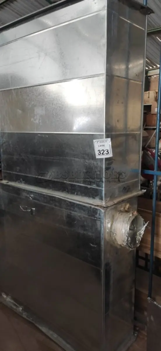 LOTE 323 - 02 DUTOS DE VENTILAÇÃO GALVANIZADO. (NO ESTADO) ATENÇÃO! FAZER A VISITAÇÃO ANTES DE ARREMATAR, NÃO SABEMOS SE FUNCIONA, LEILÃO NÃO TEM GARANTIA E NEM DEVOLUÇÃO, SUJEITO A POSSÍVEIS AVARIAS VISÍVEIS/OCULTAS E/OU AUSÊNCIA DE COMPONENTES.