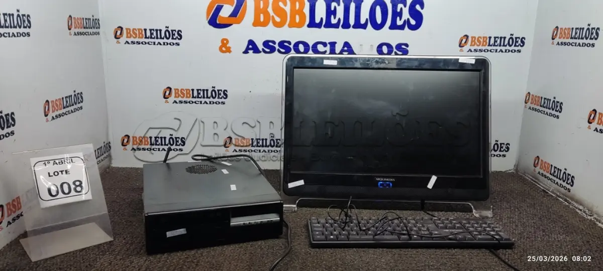LOTE 008 - 01 ALL IN ONE MARCA ARQUIMEDES, 01 CPU E 01 TECLADO DE PC. (NO ESTADO) ATENÇÃO! FAZER A VISITAÇÃO ANTES DE ARREMATAR, NÃO SABEMOS SE FUNCIONA, LEILÃO NÃO TEM GARANTIA E NEM DEVOLUÇÃO, SUJEITO A POSSÍVEIS AVARIAS VISÍVEIS/OCULTAS E/OU AUSÊNCIA DE COMPONENTES.