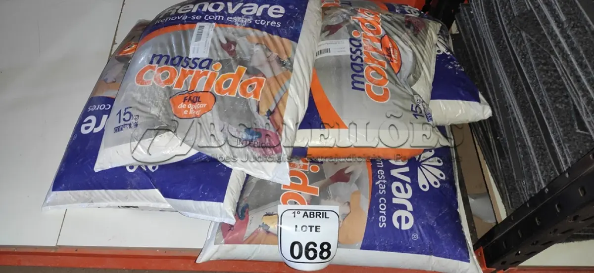 LOTE 068 - 05 PACOTES DE MASSA CORRIDA DE 15KG CADA MARCA RENOVARE. (NO ESTADO) ATENÇÃO! FAZER A VISITAÇÃO ANTES DE ARREMATAR, NÃO SABEMOS SE FUNCIONA, LEILÃO NÃO TEM GARANTIA E NEM DEVOLUÇÃO, SUJEITO A POSSÍVEIS AVARIAS VISÍVEIS/OCULTAS E/OU AUSÊNCIA DE COMPONENTES.