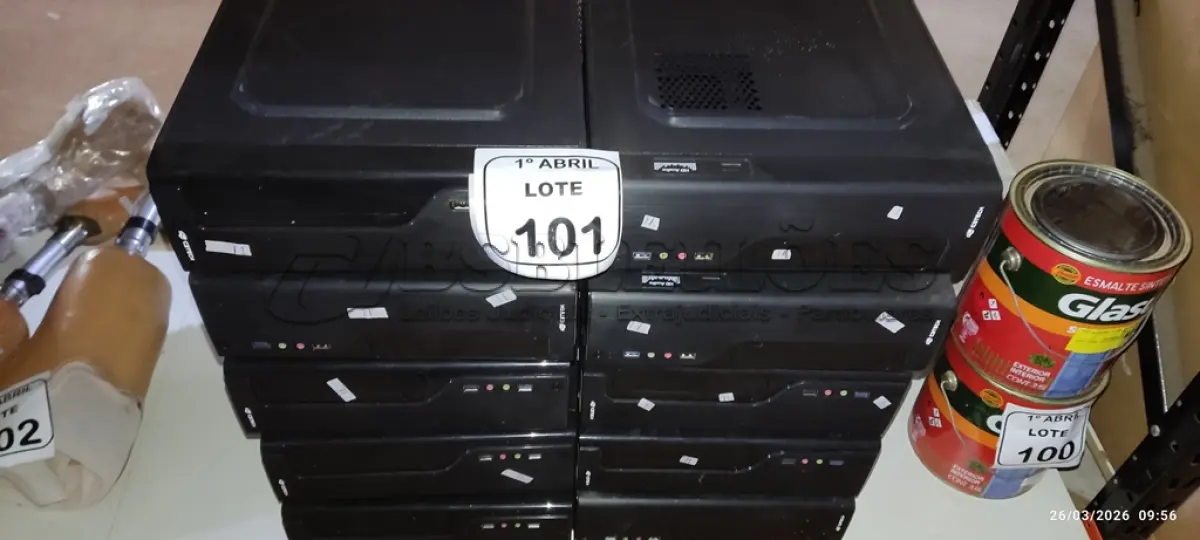LOTE 101 - 10 GABINETES. (NO ESTADO) ATENÇÃO! FAZER A VISITAÇÃO ANTES DE ARREMATAR, NÃO SABEMOS SE FUNCIONA, LEILÃO NÃO TEM GARANTIA E NEM DEVOLUÇÃO, SUJEITO A POSSÍVEIS AVARIAS VISÍVEIS/OCULTAS E/OU AUSÊNCIA DE COMPONENTES.