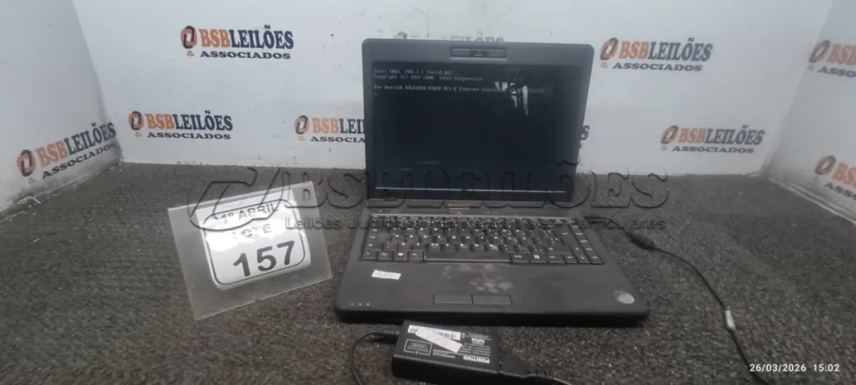 LOTE 157 - 01 NOTEBOOK COM CARREGADOR MARCA VECTOR. (NO ESTADO) ATENÇÃO! FAZER A VISITAÇÃO ANTES DE ARREMATAR, NÃO SABEMOS SE FUNCIONA, LEILÃO NÃO TEM GARANTIA E NEM DEVOLUÇÃO, SUJEITO A POSSÍVEIS AVARIAS VISÍVEIS/OCULTAS E/OU AUSÊNCIA DE COMPONENTES.