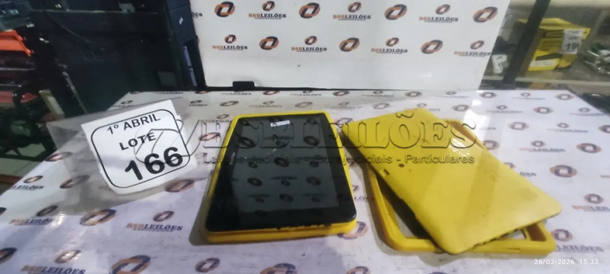 LOTE 166 - 02 TABLETS MARCA POSITIVO SEM FONTE. (NO ESTADO) ATENÇÃO! FAZER A VISITAÇÃO ANTES DE ARREMATAR, NÃO SABEMOS SE FUNCIONA, LEILÃO NÃO TEM GARANTIA E NEM DEVOLUÇÃO, SUJEITO A POSSÍVEIS AVARIAS VISÍVEIS/OCULTAS E/OU AUSÊNCIA DE COMPONENTES.